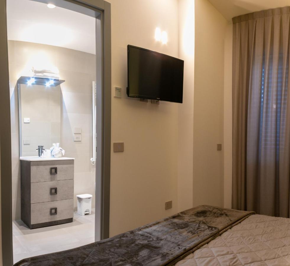 Brigante Suites Misano Adriatico Exteriér fotografie